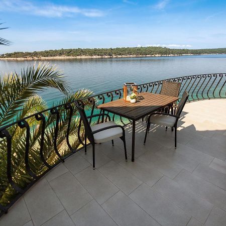 Apartment Julietta ราบ ภายนอก รูปภาพ